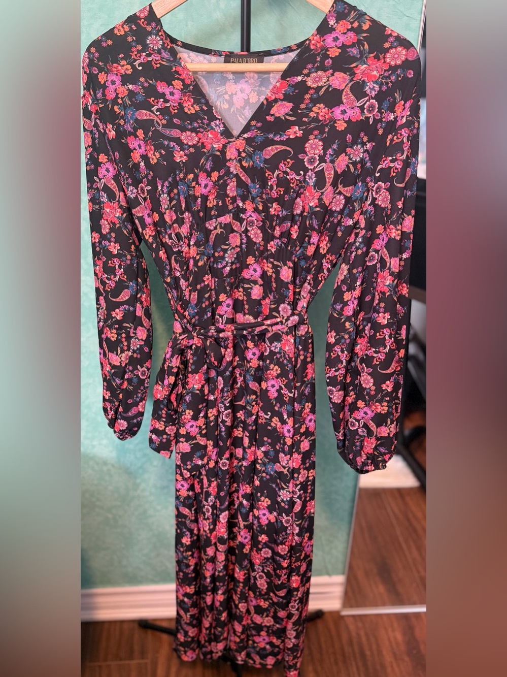 🌸🖤Pala D’oro Black Maxi Dress with Pink & Purple Floral Print